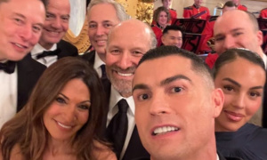 Ronaldo selfie cùng loạt nhân vật quyền lực tại Nhà Trắng