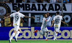 Neymar ghi bàn rồi mắc lỗi khiến Santos đánh rơi chiến thắng