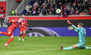 Jorgensen cân nhắc rời Chelsea tháng 1 để tìm suất bắt chính