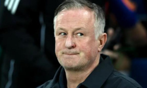 HLV O’Neill: “Italia chịu áp lực, Bắc Ireland cứ chiến đấu hết mình”