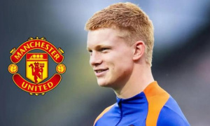 Man Utd dẫn đầu cuộc đua giành Kees Smit khi Christopher Vivell vào cuộc