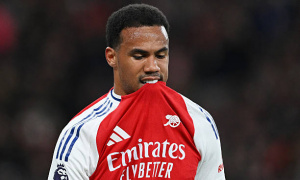 Gabriel chấn thương là lúc Arteta trình làng hai 'vũ khí bí mật'