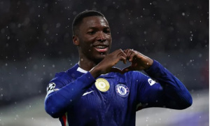 Caicedo có thể vắng mặt trận gặp Burnley: Lý do đằng sau