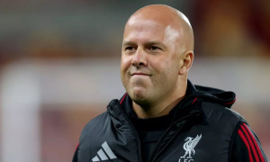 Slot khẳng định Liverpool không khủng hoảng dù tụt xuống thứ 8