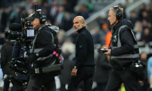 Guardiola: 'Botman khiến Man City gặp nhiều khó khăn'