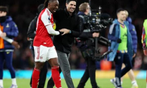 Arteta hé lộ quyết định bất ngờ của Eze trước trận gặp Tottenham