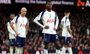 Tottenham chạm đáy xG trong hai thất bại trước Chelsea và Arsenal