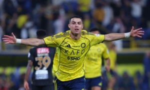 Ronaldo lại khiến thế giới cúi đầu trước đẳng cấp