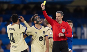 Eric Garcia chua xót chỉ ra lý do Barca vỡ vụn hoàn toàn trước Chelsea