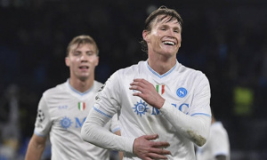 Thi thoảng gặp khó, cứ nhìn về McTominay