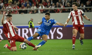 Mbappe tỏa sáng, Real Madrid phơi bày điểm yếu chết người