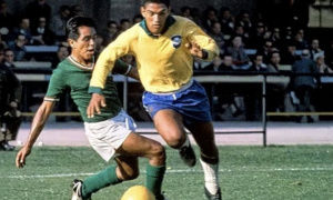 Garrincha 1962: Khi đôi chân dị biệt chinh phục cả thế giới