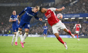 Arsenal vs Chelsea: 'Điềm báo' lịch sử và cán cân nghiêng về Pháo thủ