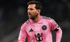 Aguero bất ngờ hé lộ khả năng Messi trở lại Barcelona