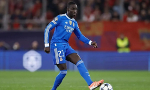 Mendy tái xuất ấn tượng giúp Xabi Alonso giải bài toán hàng thủ Real Madrid