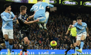 Man City tự làm khó mình vì phung phí quá nhiều cơ hội