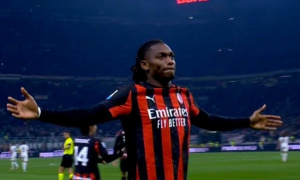 Rafael Leao tỏa sáng, Milan chiếm đỉnh bảng Serie A