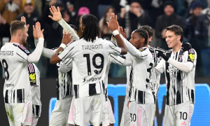 Kenan Yıldız lập cú đúp, Juventus có 10 trận bất bại trước Cagliari