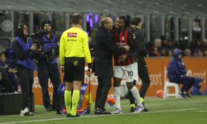 Allegri gửi thông điệp đanh thép: “Rafael Leao phải học lại cách đá trung phong”