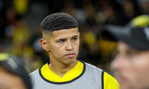 Velez từ chối giữ Machuca sau án treo giò của FIFA