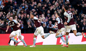 Kamara lập siêu phẩm, Aston Villa hạ Wolves trong trận derby Midlands