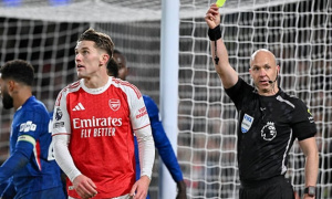 Sáu thẻ vàng khiến Arsenal đối mặt với án phạt từ FA