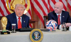 Infantino và Trump: Cuộc chơi quyền lực trong bóng đá