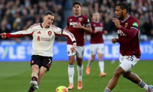 Arne Slot phớt lờ khuyến cáo để Florian Wirtz tỏa sáng trước West Ham