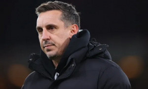 Carragher: Neville chỉ trích McTominay quá mức khi ở Man Utd