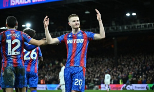 Adam Wharton: Giải pháp khôn ngoan cho tuyến giữa Man Utd