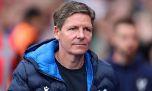 Liverpool hụt Marc Guehi: Tiết lộ phũ phàng từ HLV Glasner