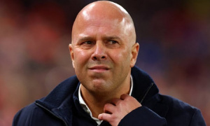 Liverpool 1-1 Sunderland: Slot nói về phong độ đáng lo