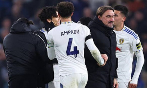 Leeds hạ Chelsea: Daniel Farke và chiến thắng đầy bất ngờ với chiến thuật 5-3-2