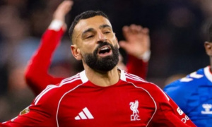 Soi trận Leeds United vs Liverpool: Slot trông đợi duyên ghi bàn của Salah