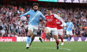 Arsenal dẫn đầu Ngoại hạng Anh nhờ chiến lược thay người thông minh