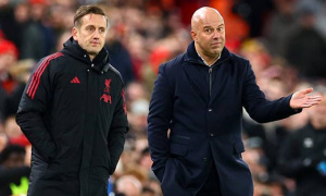 Arne Slot: Leeds là đối thủ khó chịu với Liverpool