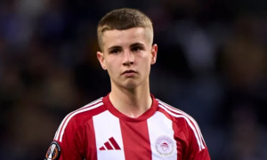 Man Utd sẵn sàng chi 40 triệu bảng cho tài năng trẻ Christos Mouzakitis