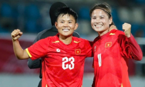 Thái Thị Thảo vượt qua chấn thương, ghi hat-trick đầu tiên tại SEA Games