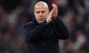 Liverpool đối mặt thử thách trước Leeds, các chuyên gia tranh cãi kết quả