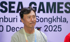 HLV Ha Hyeok Jun chỉ ra nguyên nhân khiến bóng đá Lào tụt hậu tại SEA Games 33