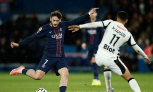 Kvaratskhelia tỏa sáng, PSG đè bẹp Rennes 5-0 tại Parc des Princes