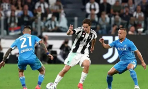 Soi trận Napoli vs Juventus: Điểm tựa sân nhà