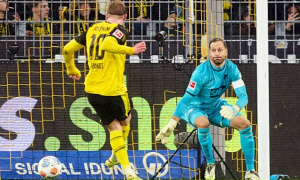 Dortmund thắng Hoffenheim 2-0: Brandt và Schlotterbeck tỏa sáng