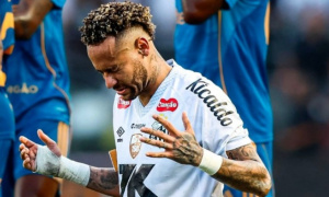 Neymar chơi tốt, giúp Santos trụ hạng thành công