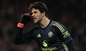 Lammens bất ngờ về sự đoàn kết tại MU