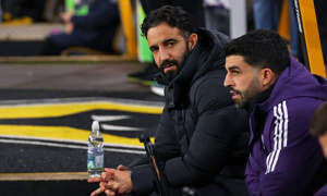 Ruben Amorim – Sự tỉnh táo cần thiết giữa cơn mưa lời khen