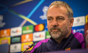 HLV Hansi Flick khẳng định Joan Garcia là thủ môn số một của Barcelona