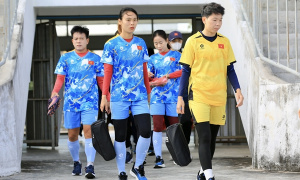 U22 Việt Nam không được ăn đủ chất tại Thái, đội tuyển nữ vắt sức đi tập mỗi ngày vì quá xa
