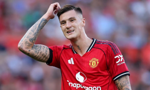 Tiền đạo Benjamin Sesko sắp trở lại, tin vui từ người đại diện trước Giáng sinh