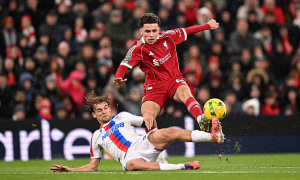 Liverpool cấp tốc triệu tập hai tài năng trẻ Morrison và Lucky đối đầu Inter Milan